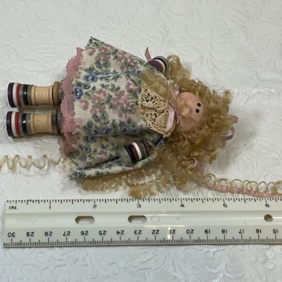 Handmade Standing Button Wooden Blonde Curly Haired Doll 5" - Picture 9 of 10